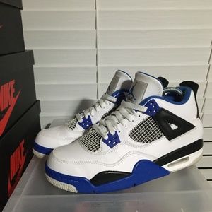 Nike Air Jordan 4 Motorsport